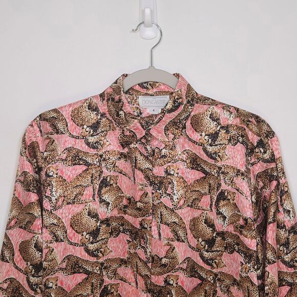 Don Caster Women's Button Up Blouse With Cheetah Design. Size 4. - Picture 3 of 11
